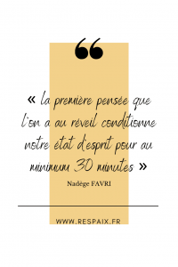 Créez vous une routine matinale au top pour commencer la journée dans une bonne énergie et une bonne dynamique. En cadeau, un guide pour créer votre propre routine matinale.